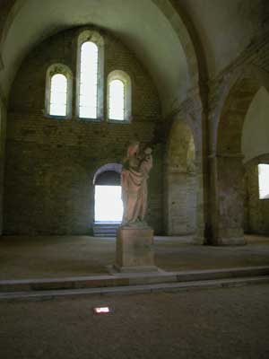 
statue of the virgin and child  in the abbey church at  Fontenay
